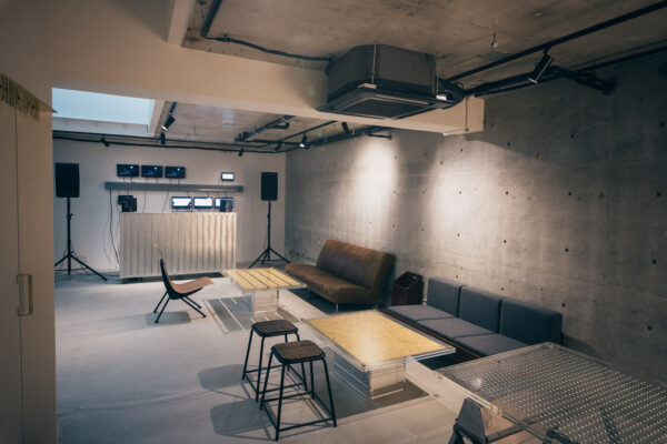 180804-20 - MAG KODE 素材・デザインが異なる3つのテーブルセット