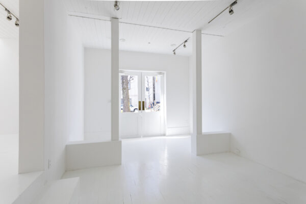 05 外苑西通り沿いの1戸建アパレル展示会場