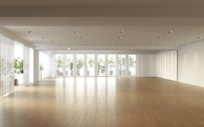 骨董通り沿いのシンプルで上質なアパレル展示会場