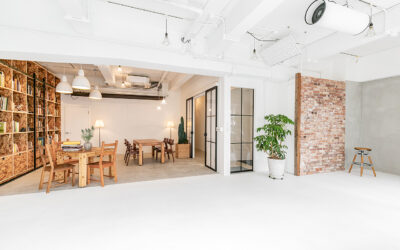 11隣にはライブラリー スペース