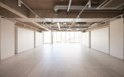 外苑西通り沿いにあるアパレル展示会場