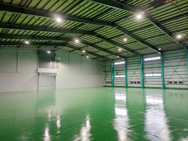🎯ロケーションハンティング™️

◆埼玉県 / 戸田市◆
最大天井高9.5mの大型倉庫スタジオ。

都心からのアクセスにも優れている撮影スタジオのご案内です。
大型倉庫スタジオを活かしてのMV・映画・CM撮影や、大型セットを使った長期制作ベース、車両搬入・特殊演出を伴う大規模撮影など撮影会場としての利用にオススメの会場です。

【北戸田駅 4分 / 2,717㎡ / ¥990,000/day / iD：53122】

https://locationhunting.jp/53122

📙【会場掲載募集中】
会場の掲載ご相談はこちら。掲載無料、上質な会場だけを扱う会場予約サービスです
https://locationhunting.jp/join

📘【撮影】
独自の視点で厳選された人気オススメ会場一覧ページです。
https://locationhunting.jp/category/types/photo_studio

📗【会場無料提案サービス】
会場お探しの方へ、即日会場提案。提案サービスご利用無料です
https://locationhunting.jp/suggest