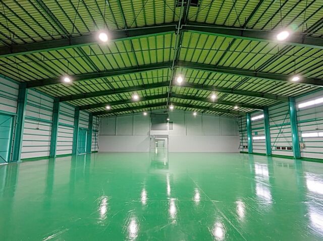 🎯ロケーションハンティング™️

◆埼玉県 / 戸田市◆
最大天井高9.5mの大型倉庫スタジオ。

都心からのアクセスにも優れている撮影スタジオのご案内です。
大型倉庫スタジオを活かしてのMV・映画・CM撮影や、大型セットを使った長期制作ベース、車両搬入・特殊演出を伴う大規模撮影など撮影会場としての利用にオススメの会場です。

【北戸田駅 4分 / 2,717㎡ / ¥990,000/day / iD：53122】

https://locationhunting.jp/53122

📙【会場掲載募集中】
会場の掲載ご相談はこちら。掲載無料、上質な会場だけを扱う会場予約サービスです
https://locationhunting.jp/join

📘【撮影】
独自の視点で厳選された人気オススメ会場一覧ページです。
https://locationhunting.jp/category/types/photo_studio

📗【会場無料提案サービス】
会場お探しの方へ、即日会場提案。提案サービスご利用無料です
https://locationhunting.jp/suggest